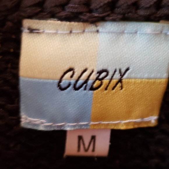 Size m cubix sweater black - Picture 3 of 5